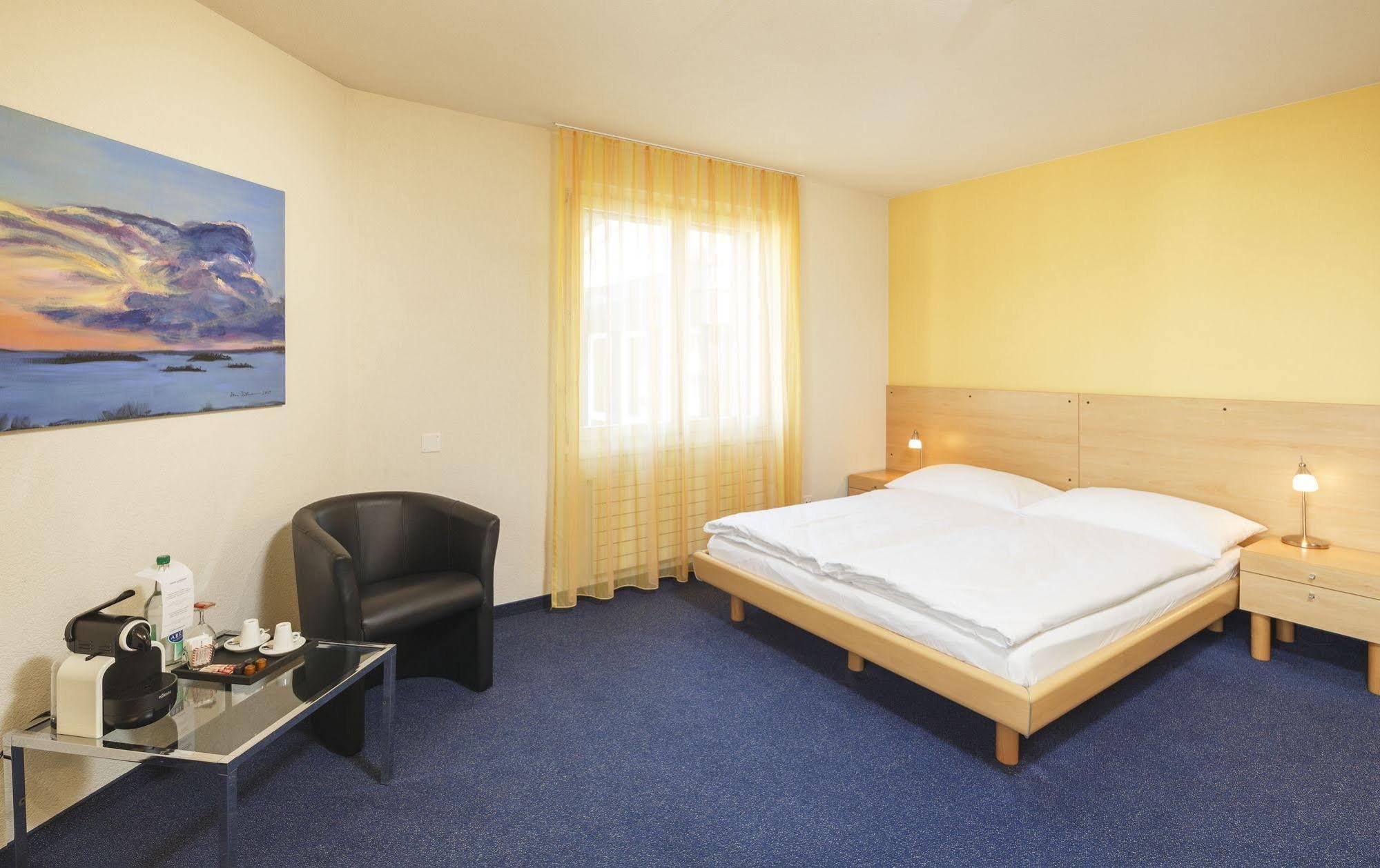 Aarehof Swiss Quality Hotel Wildegg Экстерьер фото