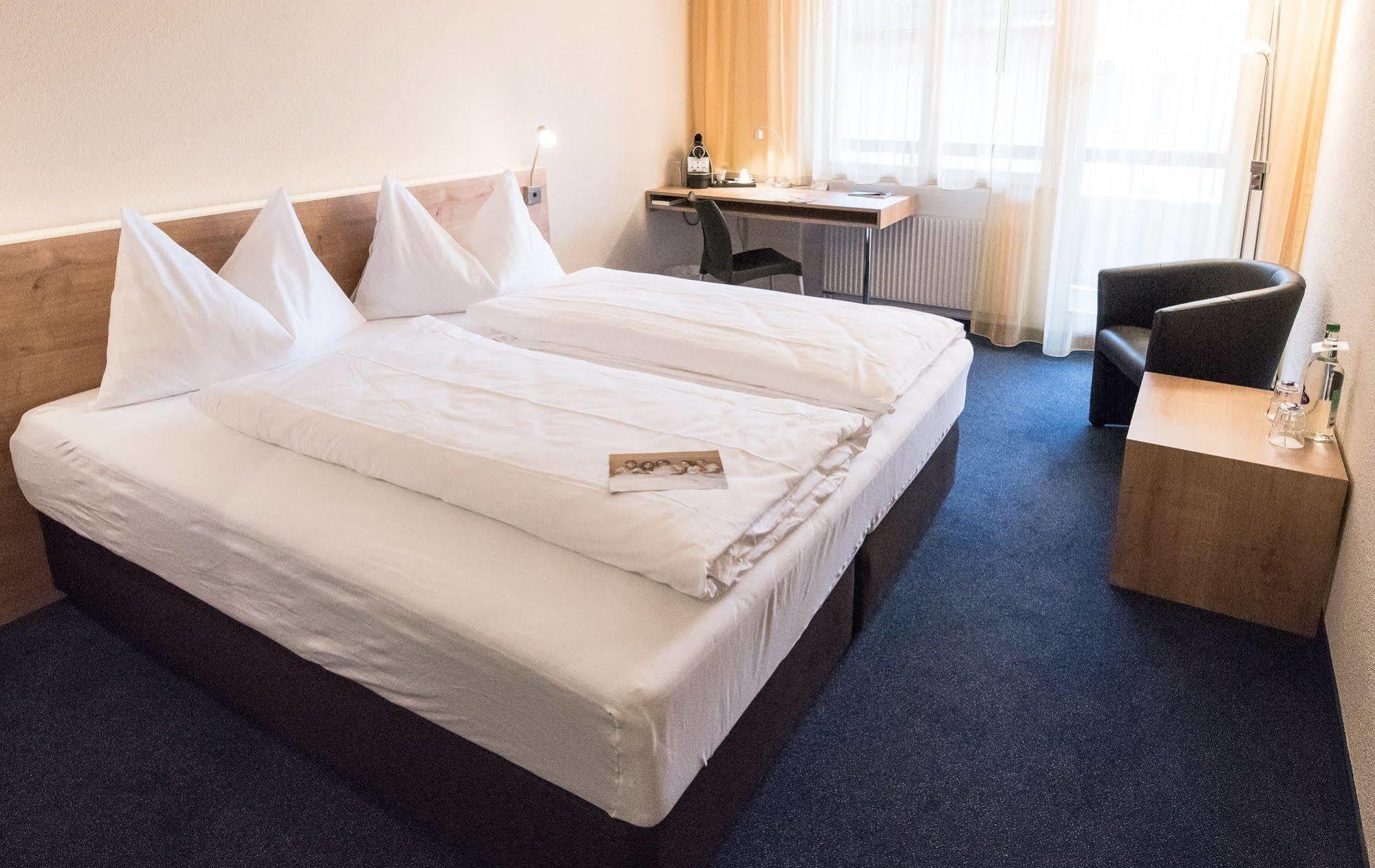 Aarehof Swiss Quality Hotel Wildegg Экстерьер фото